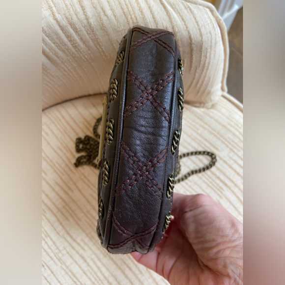 🛍NWT Isabelle Fiore Chain Crossbody Bag - Picture 4 of 11